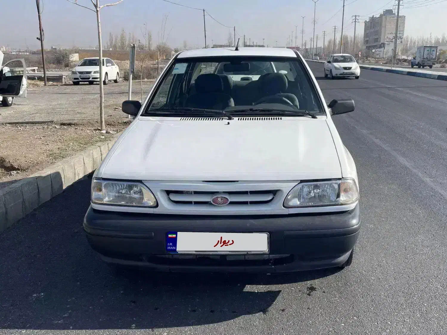 پراید ۱۳۱ مدل ۹۵ معاوضه با ۲۰۶ مدل بالا|خودرو سواری و وانت|تبریز, |دیوار