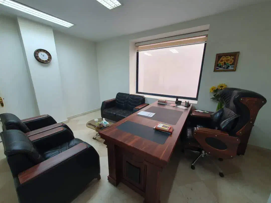 واحد اداری مبله شیک در فلکه دم صادقیه|اجارهٔ دفتر کار، اتاق اداری، مطب|تهران, صادقیه|دیوار