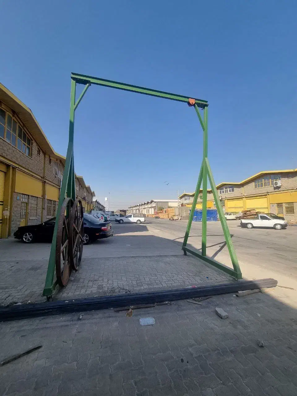 جرثقیل دروازه ایی طول ۴ متر ارتفاع ۶ متر|ماشین‌آلات صنعتی|پاکدشت, خاتون آباد|دیوار