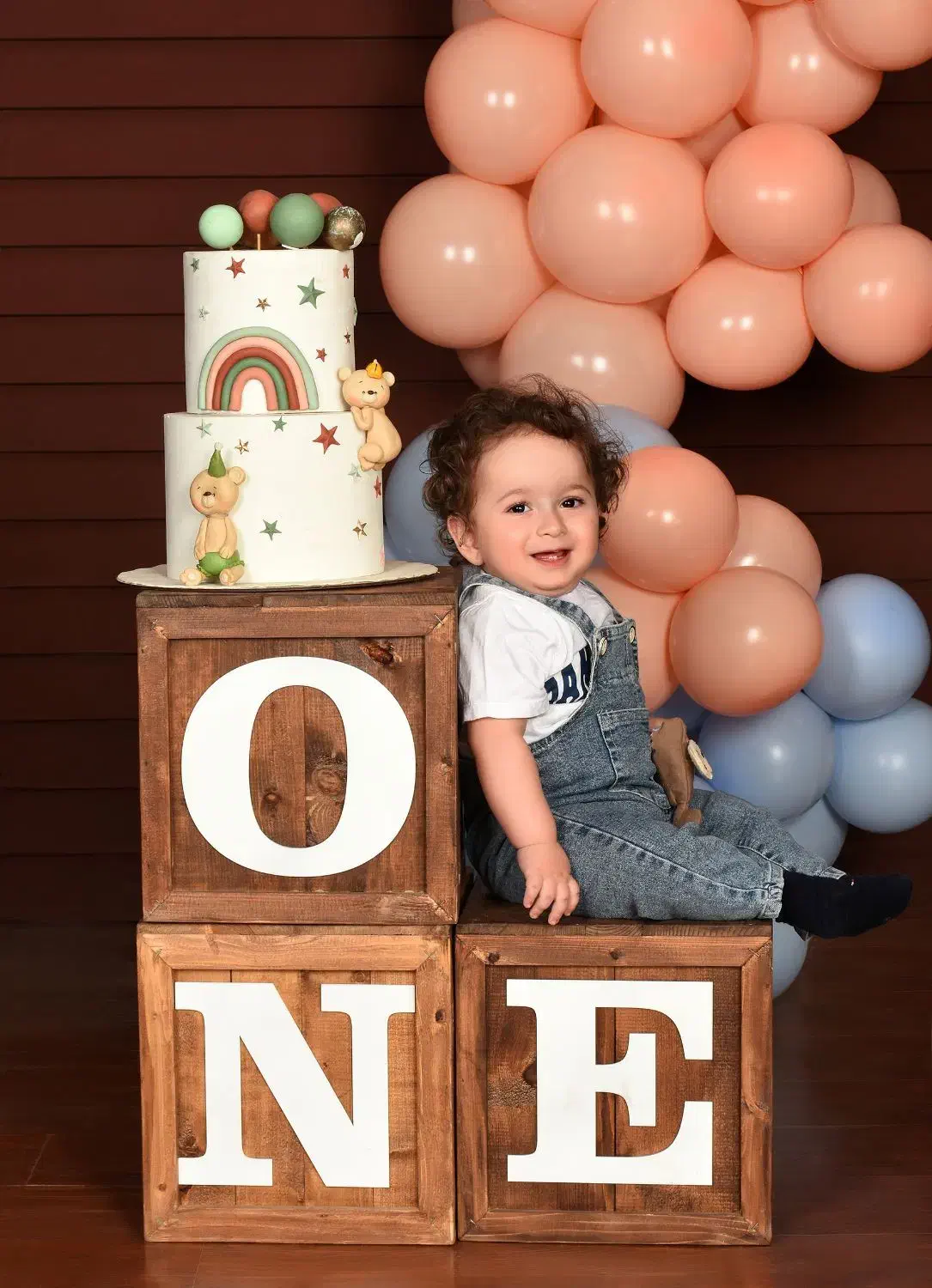 استخدام کارآموز جهت کار در عکاسی و آتلیه|استخدام هنری و رسانه|بجنورد, |دیوار