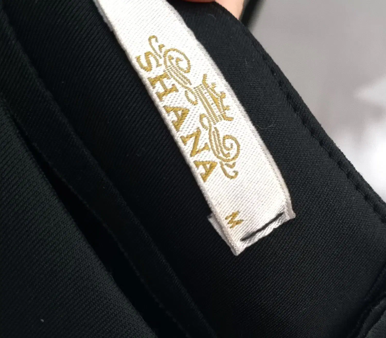 لباس مجلسی|لباس|نظرآباد, نظرآباد|دیوار