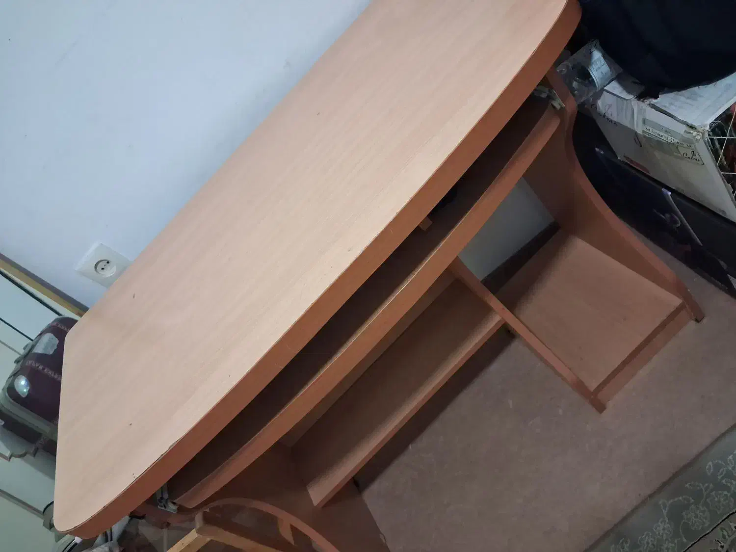 فروش میز تحریر سالم و در حد نو|میز تحریر و کامپیوتر|قروه, |دیوار