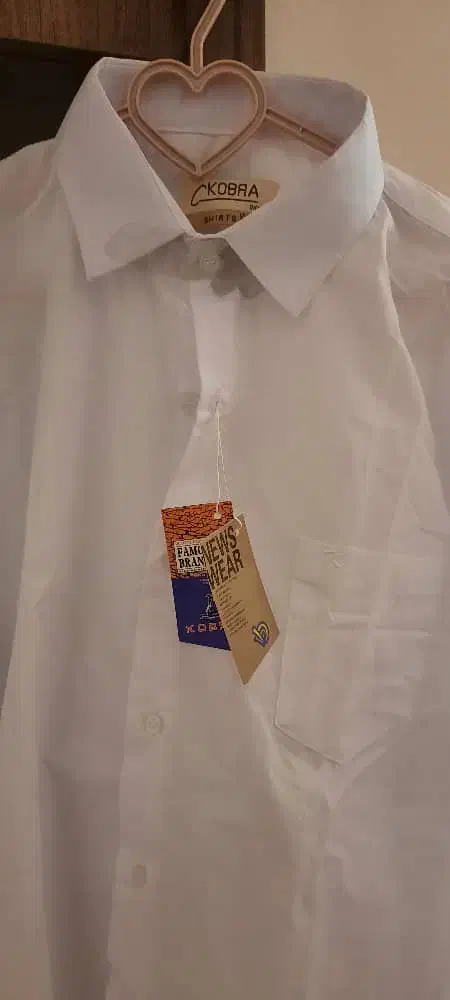 پیراهن|لباس|اصفهان, مفتح|دیوار