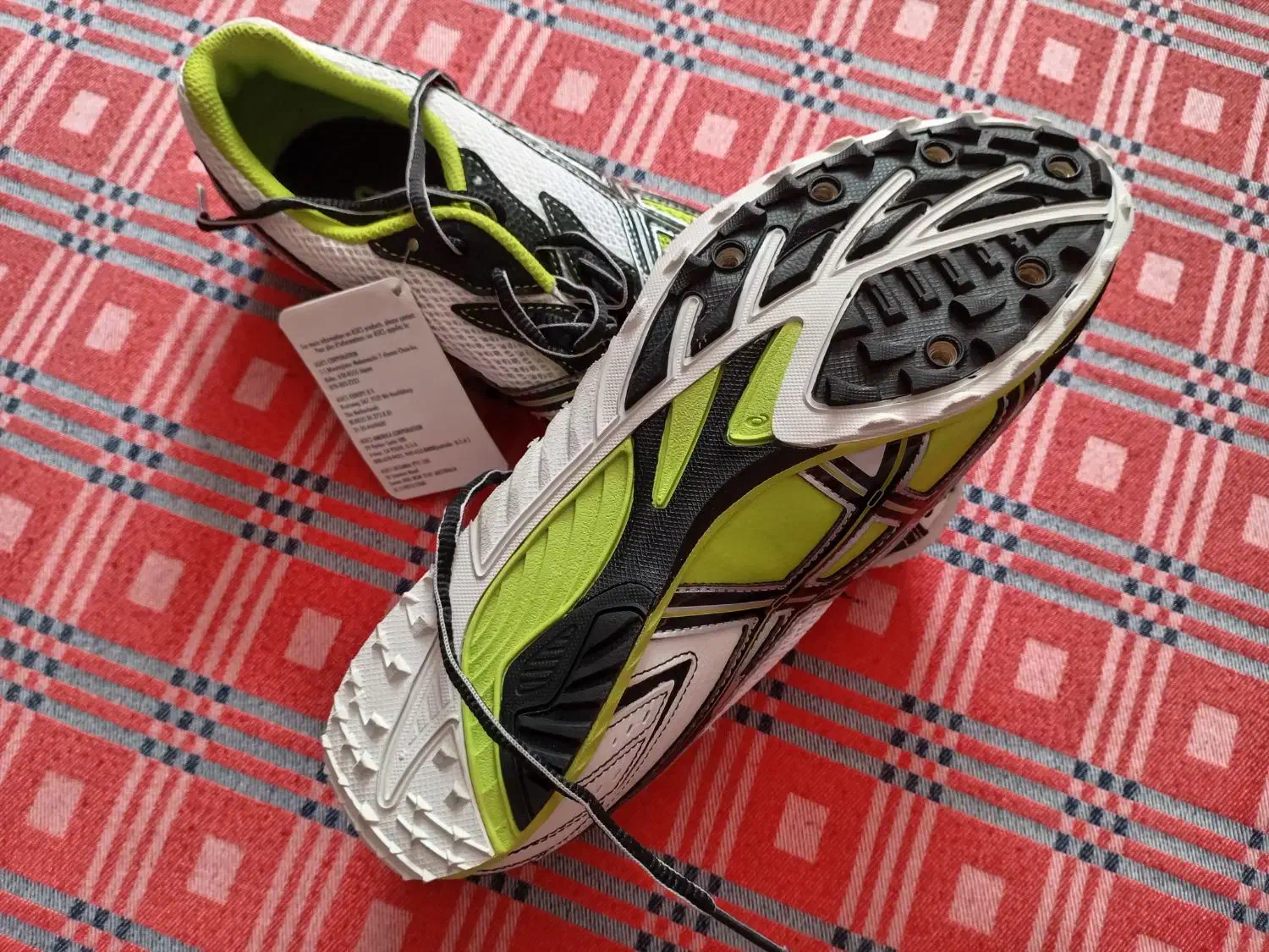 کفش فوتبال برای چمن|کیف، کفش، کمربند|بیرجند, |دیوار