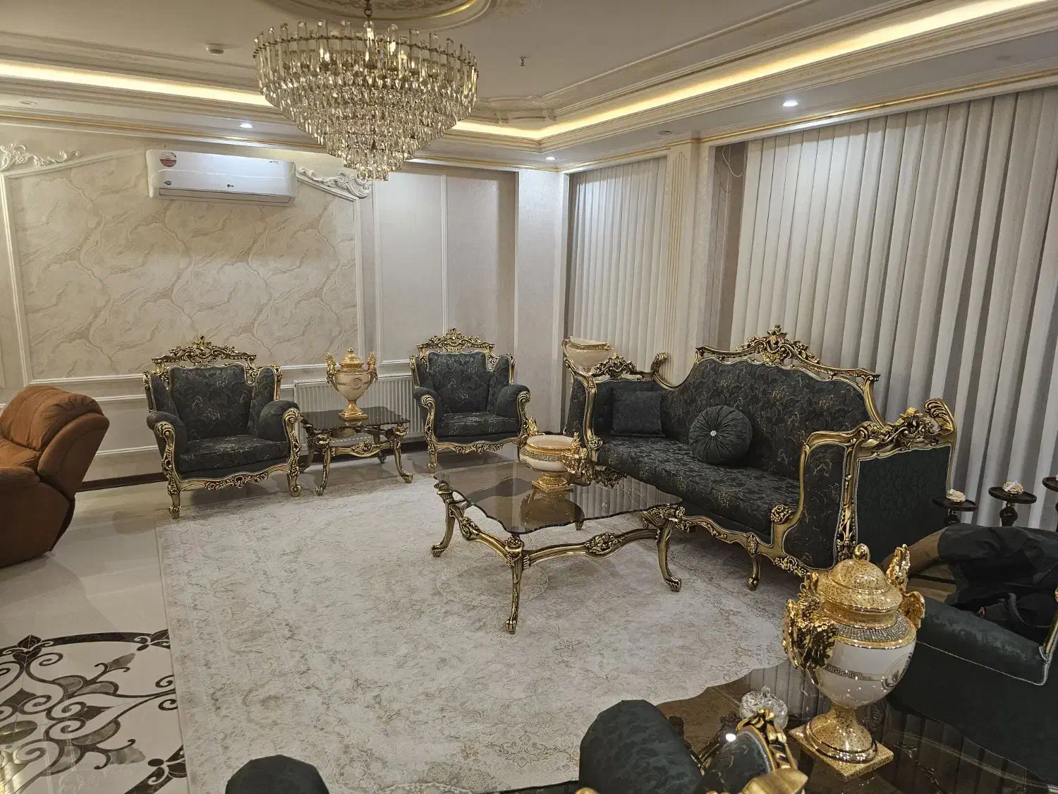 ۱۶۰ متری ، لوکس واقعی درجه یک ، موسوی قوچانی .|فروش آپارتمان|مشهد, خاتم الانبیا|دیوار