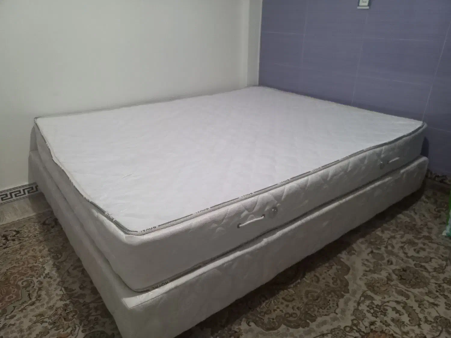 تخت دونفره|تشک تختخواب|گلستان (تهران), |دیوار