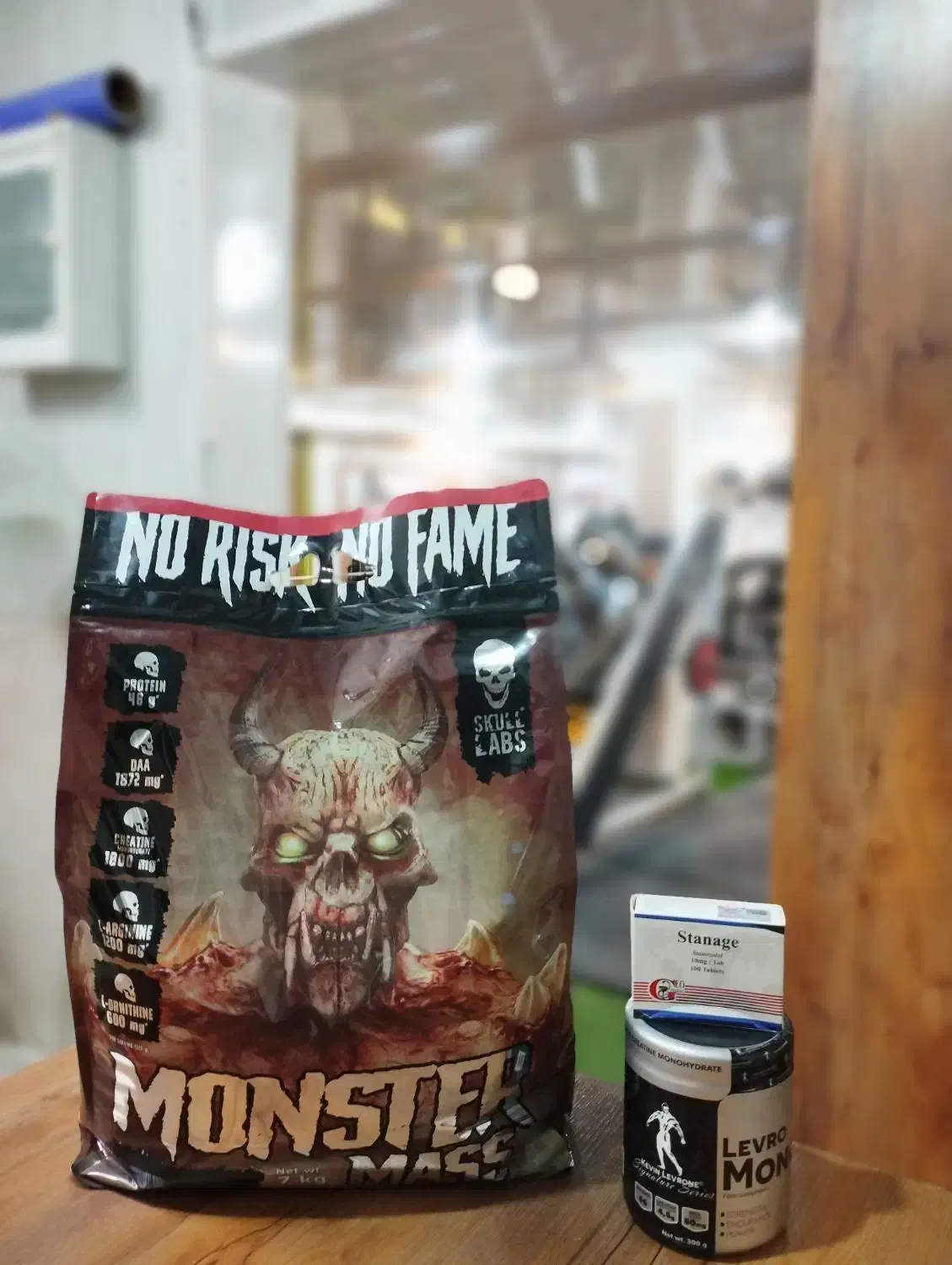 تجهیزات بدنسازی|تجهیزات ورزشی|کاشان, سه راه پرورشگاه|دیوار