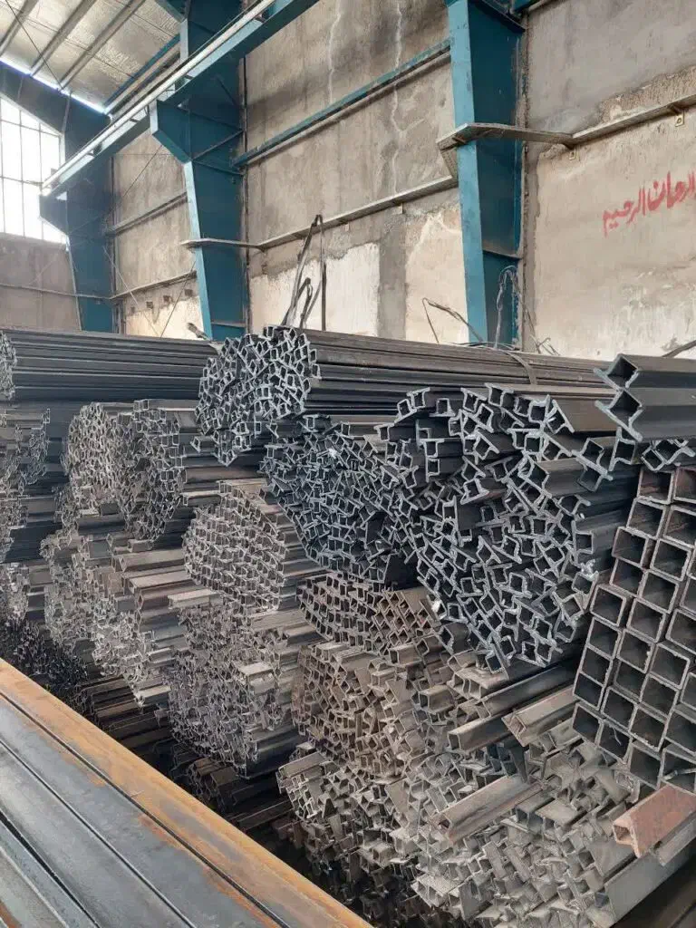 آهن آلات.قوطی نبشی،پروفیل.ناودانی تیرچه اکاسیو|عمده‌فروشی|مشهد, نوید|دیوار