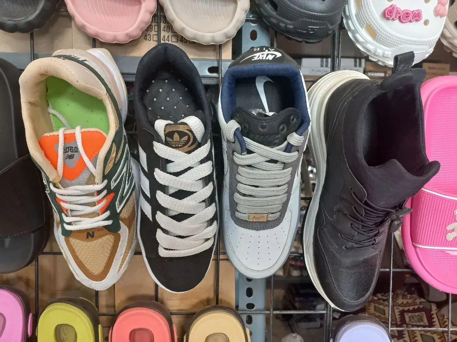 فروش کفش اسپرت|کیف، کفش، کمربند|ایلام, |دیوار