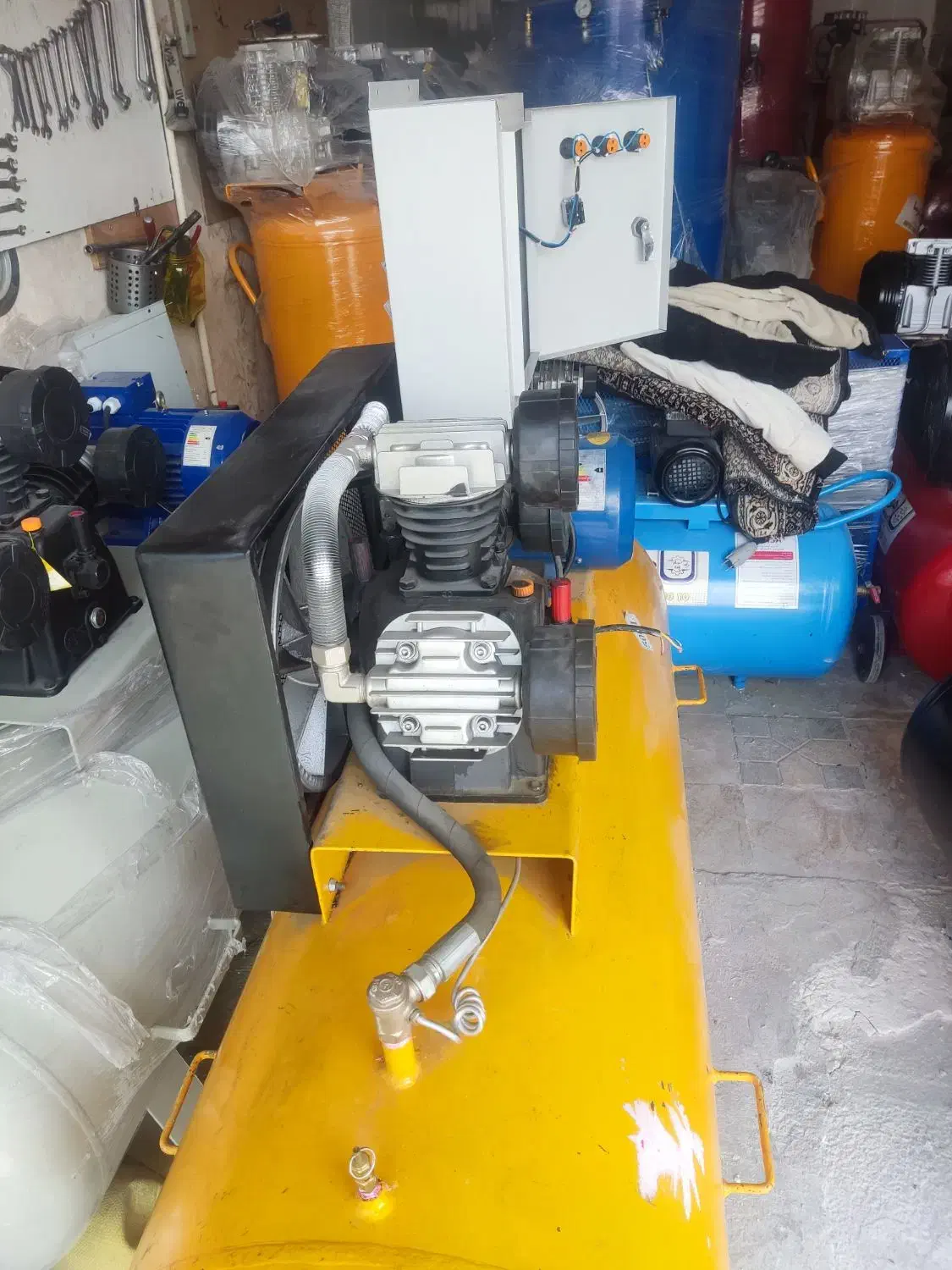 پمپ باد 500لیتری|ماشین‌آلات صنعتی|خسروشاه, |دیوار