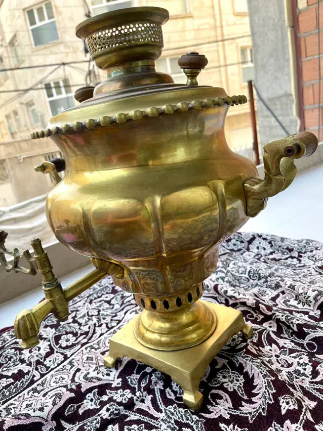 سماور ذغالی|کلکسیون اشیاء عتیقه|تبریز, |دیوار