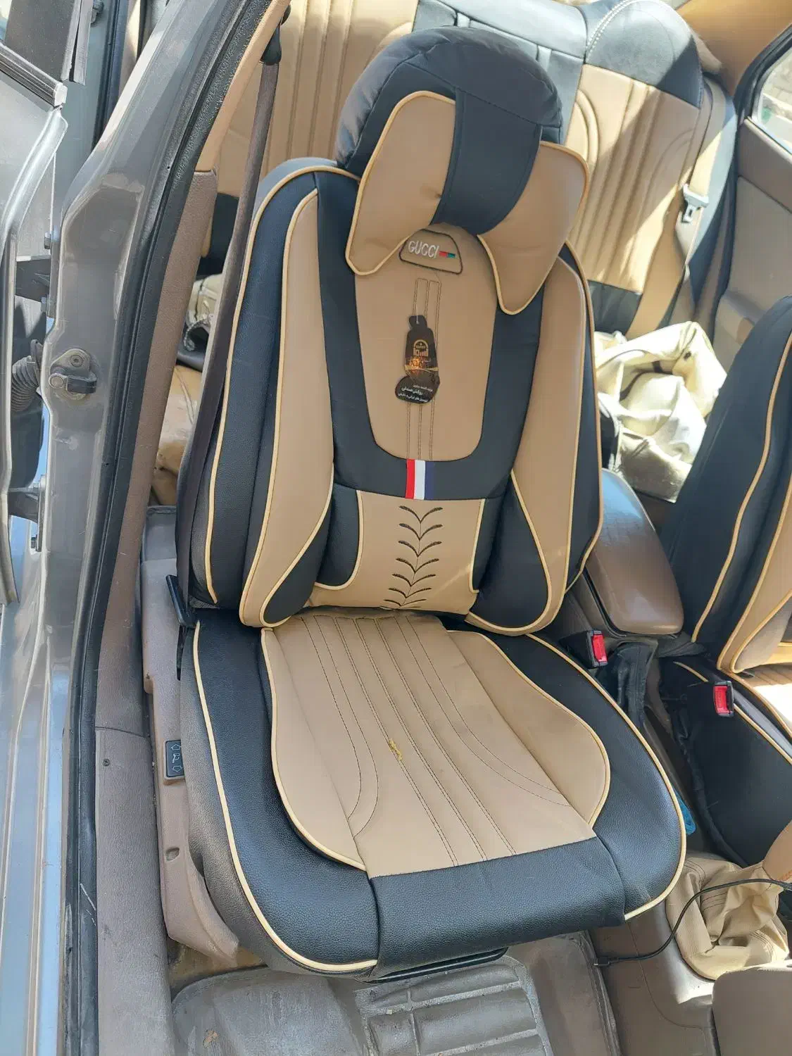 مرکز روکش صندلی و سیستم صوتی(لوکسین)|قطعات یدکی و لوازم جانبی|بروجرد, |دیوار