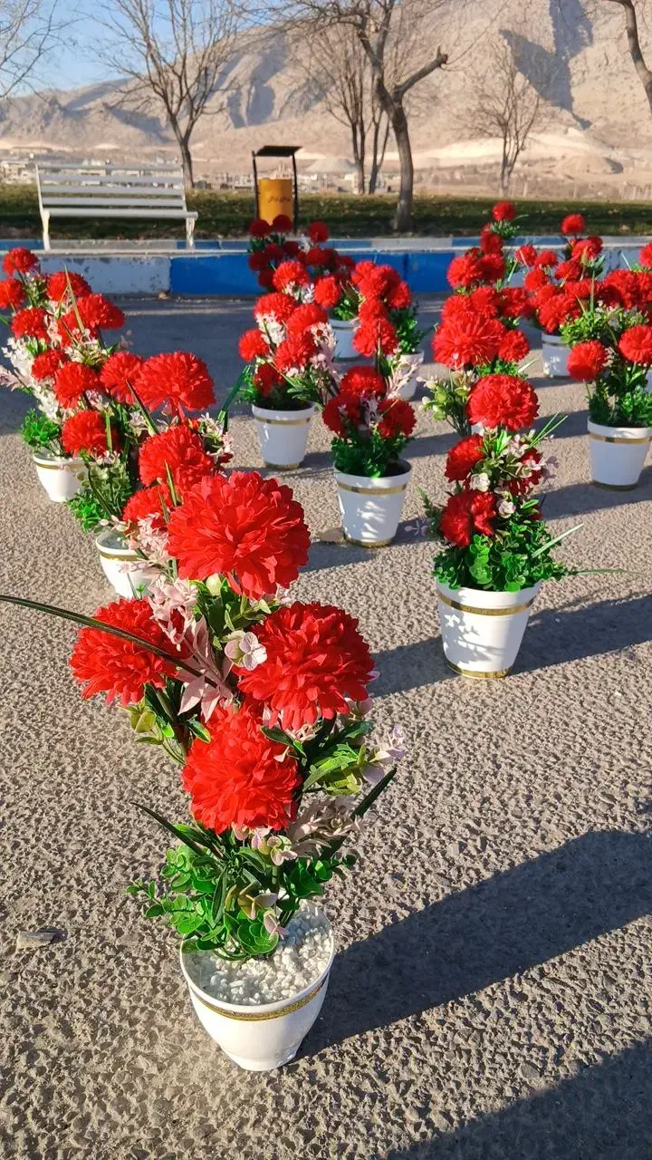 فروش انواع گل های مصنوعی|گل مصنوعی|لردگان, |دیوار