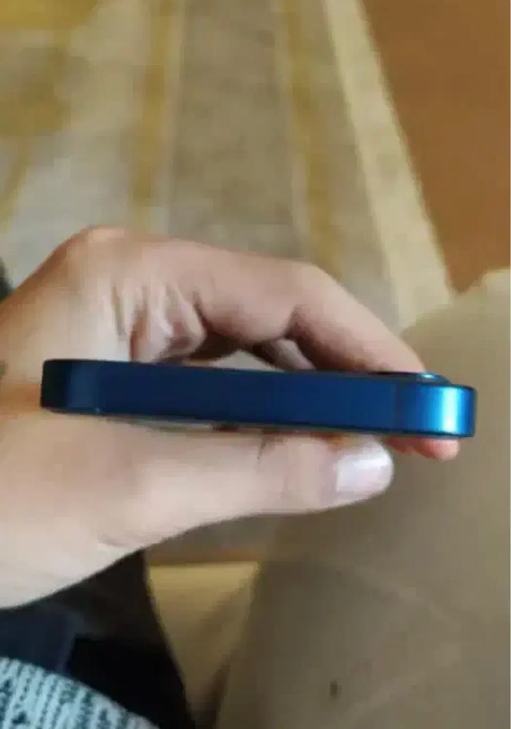 ایفون۱۲مینی قفل ایکلود|موبایل|شیراز, آبزنگی|دیوار