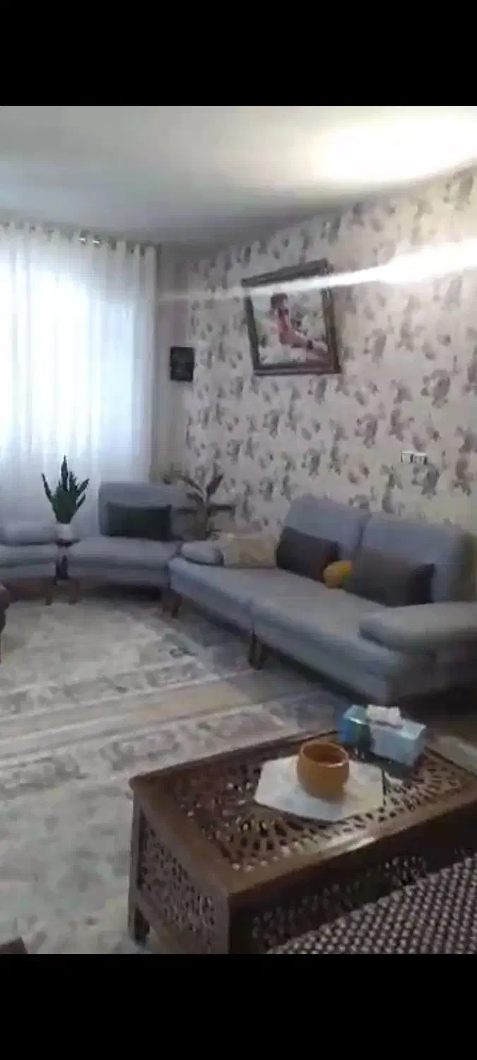 یک خواب یزداباد طبقه اول|اجارهٔ آپارتمان|ابریشم, |دیوار