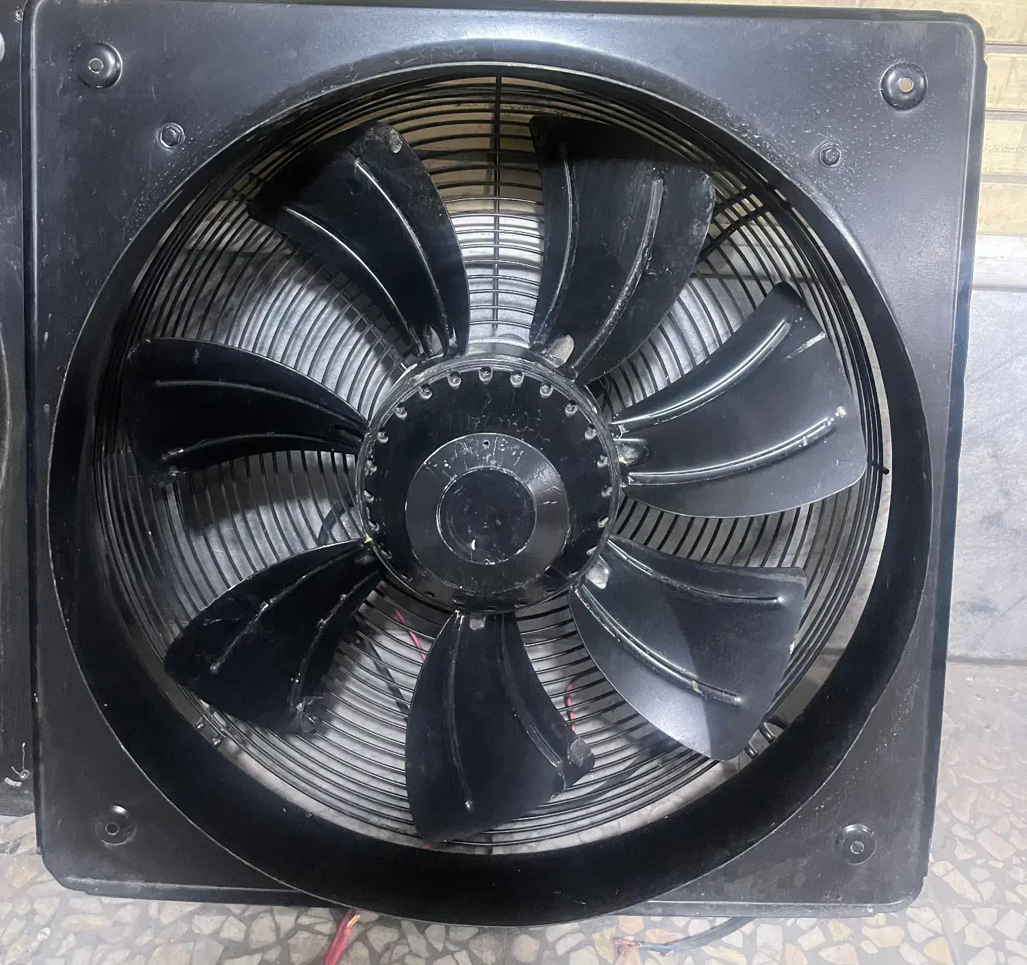 هواکش دمنده|پنکه و تصفیهکنندهٔ هوا|تبریز, |دیوار