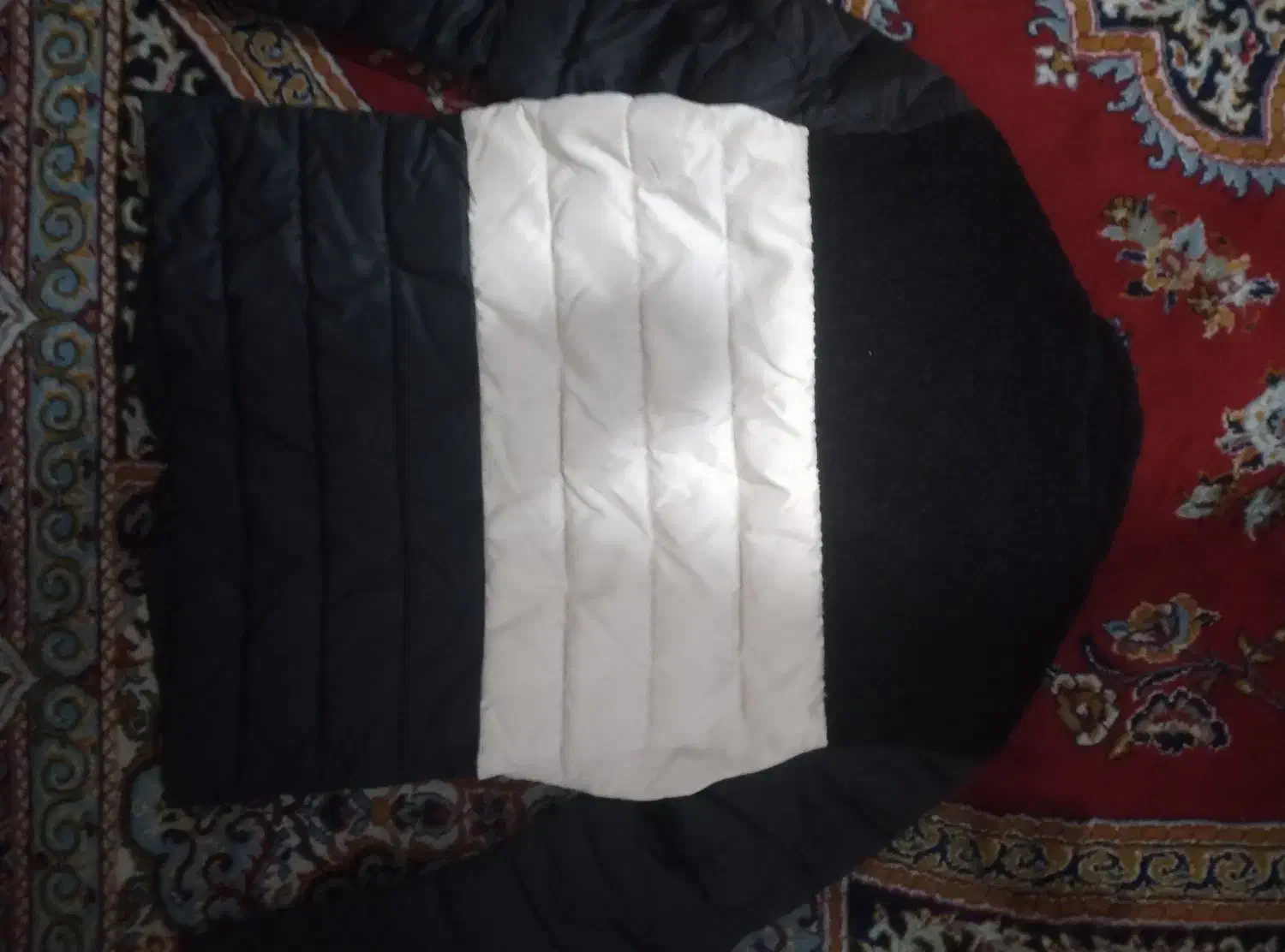 کاپشن سبز و سیاوش و کرمی|لباس|شیراز, گلشن|دیوار
