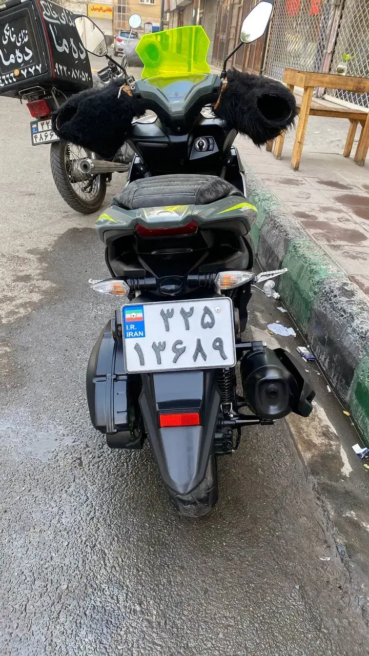 ایروکس مدل اخر ۴۰۳|موتورسیکلت|کرج, حصارک پایین|دیوار