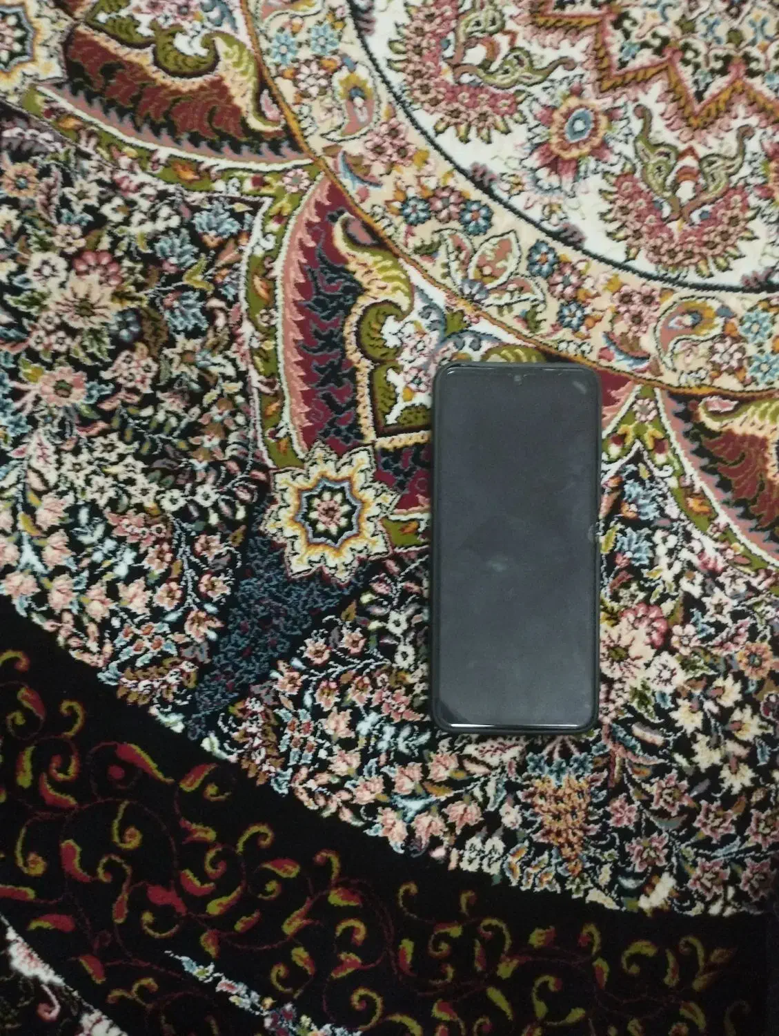 سلام یک عدد موبایل شیامی به فروش میرسد|موبایل|خمام, |دیوار