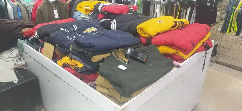 کمد|جاکفشی، کمد، دراور|بندر گناوه, |دیوار