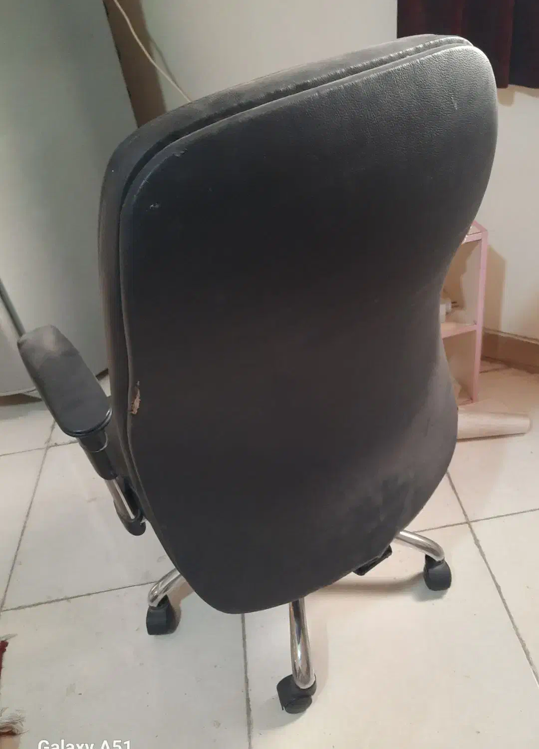 صندلی گردون کاملا سالم|صندلی و نیمکت|تهران, انبار نفت|دیوار