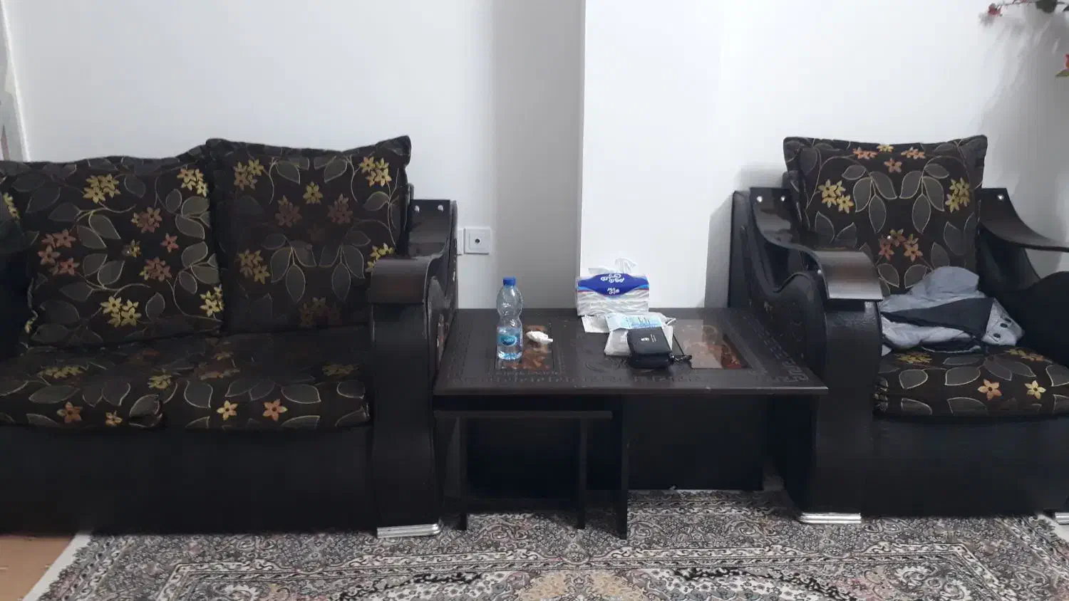 مبلمان،۷نفره|مبلمان خانگی و میز عسلی|شاهین‌شهر, گرگاب|دیوار
