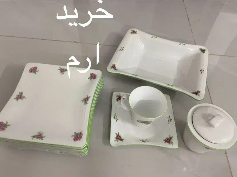 سرویس چینی|ظروف سرو و پذیرایی|قم, شهرک فاطمیه|دیوار