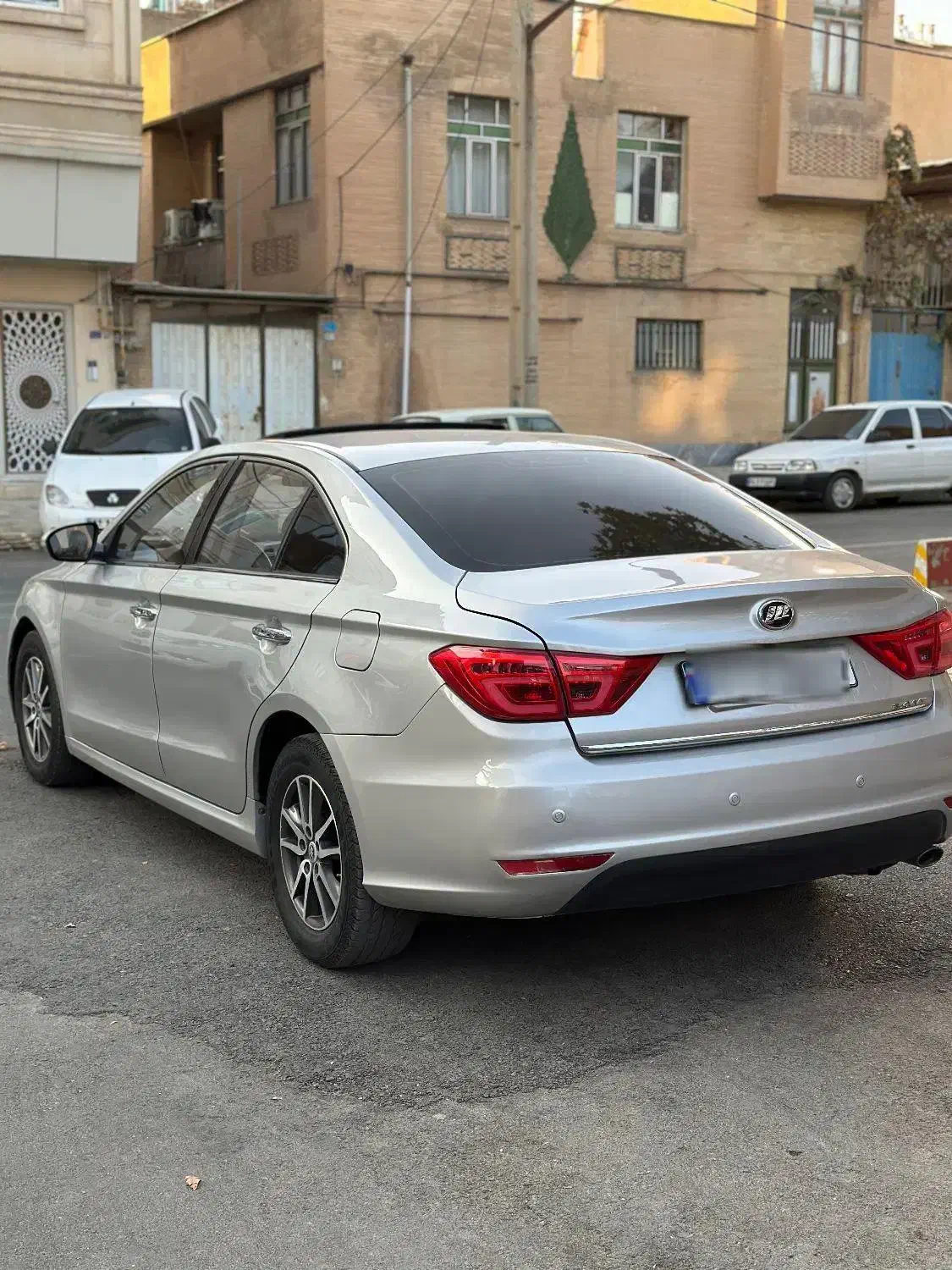 لیفان مدل ۹۷ گیربکس خطی|خودرو سواری و وانت|مریوان, |دیوار