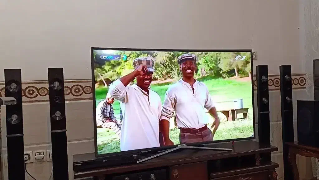 تلوزیون منحنی سامسونگ 55|تلویزیون و پروژکتور|یزد, |دیوار