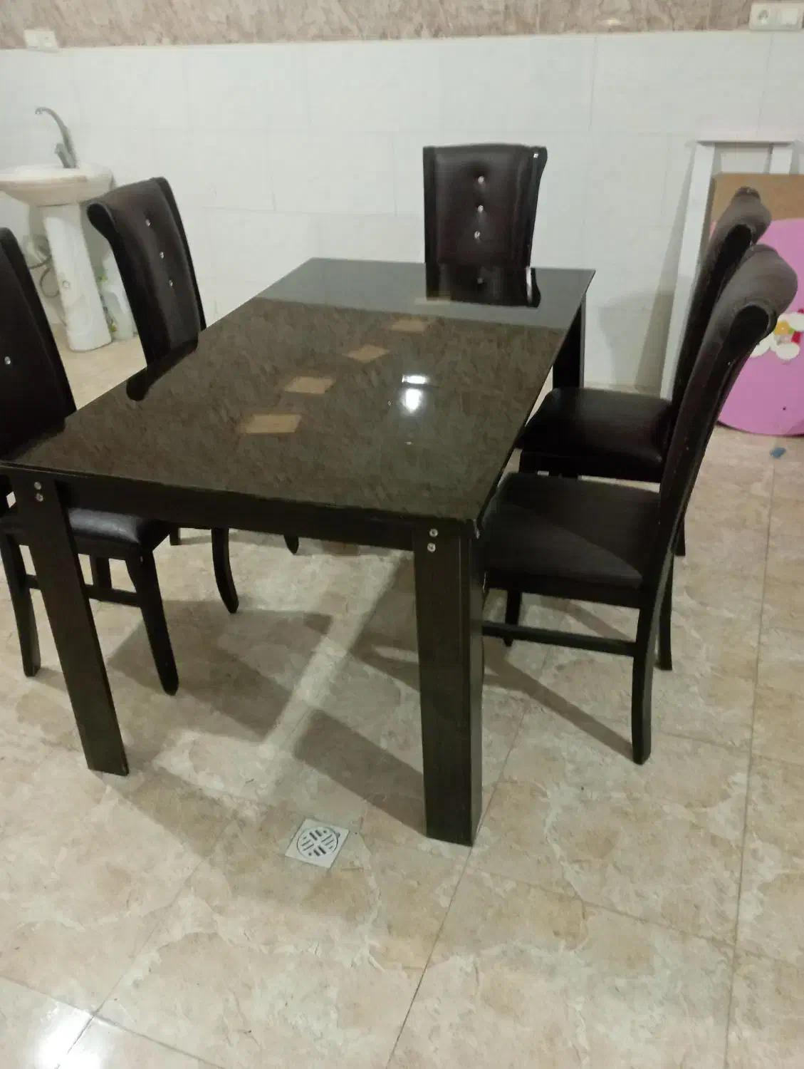 میز و صندلی غذا خوری ۶ نفره|میز و صندلی غذاخوری|سنقر, |دیوار