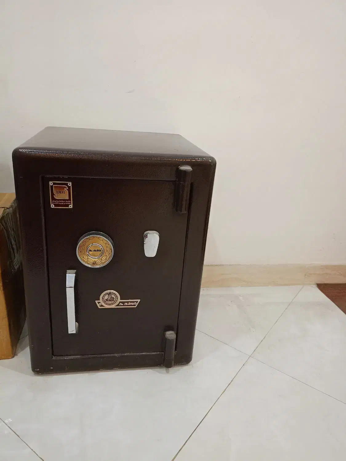 گاو صندوق کاوه اصل تمیز|ابزارآلات|اراک, |دیوار