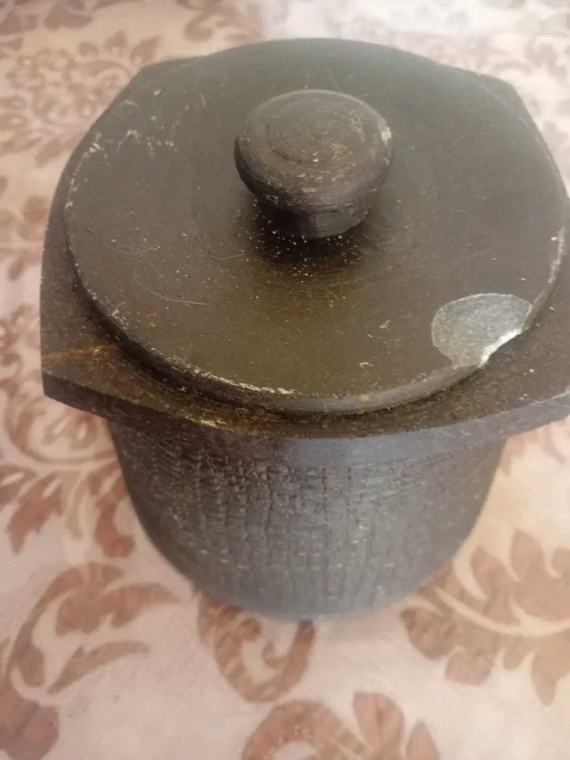 قابلمه سنگی|ظروف پخت‌وپز|فردیس, منظریه|دیوار