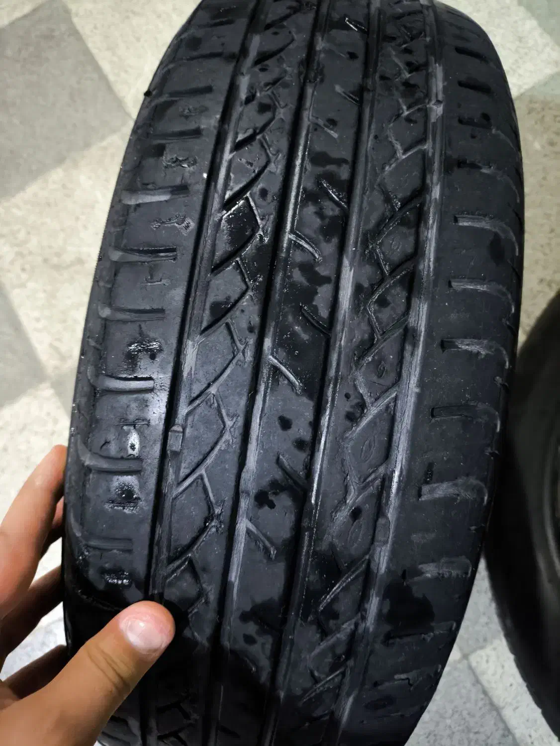 لاستیک پژو R14|قطعات یدکی و لوازم جانبی|مشهد, فاطمیه|دیوار