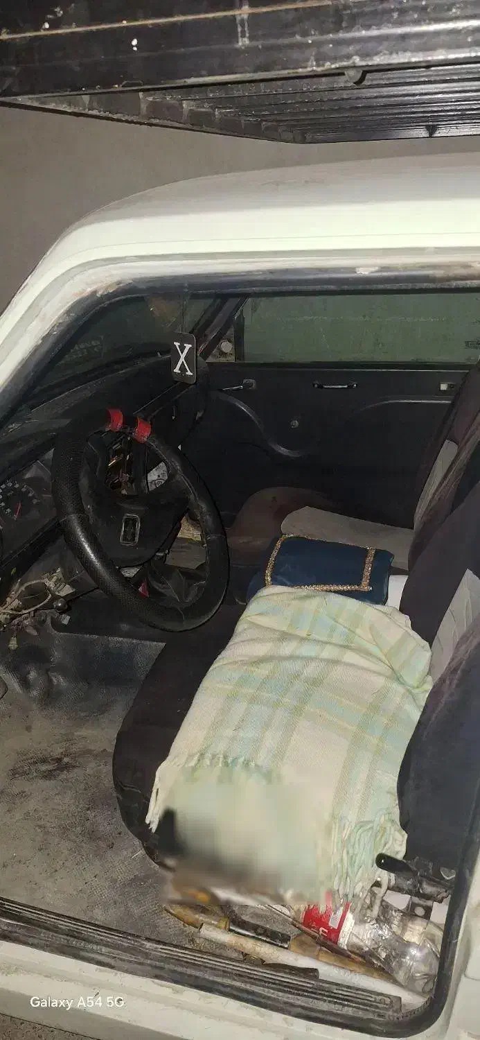 فروش وانت ۸۶ تمیز|خودرو سواری و وانت|قم, زند آباد|دیوار