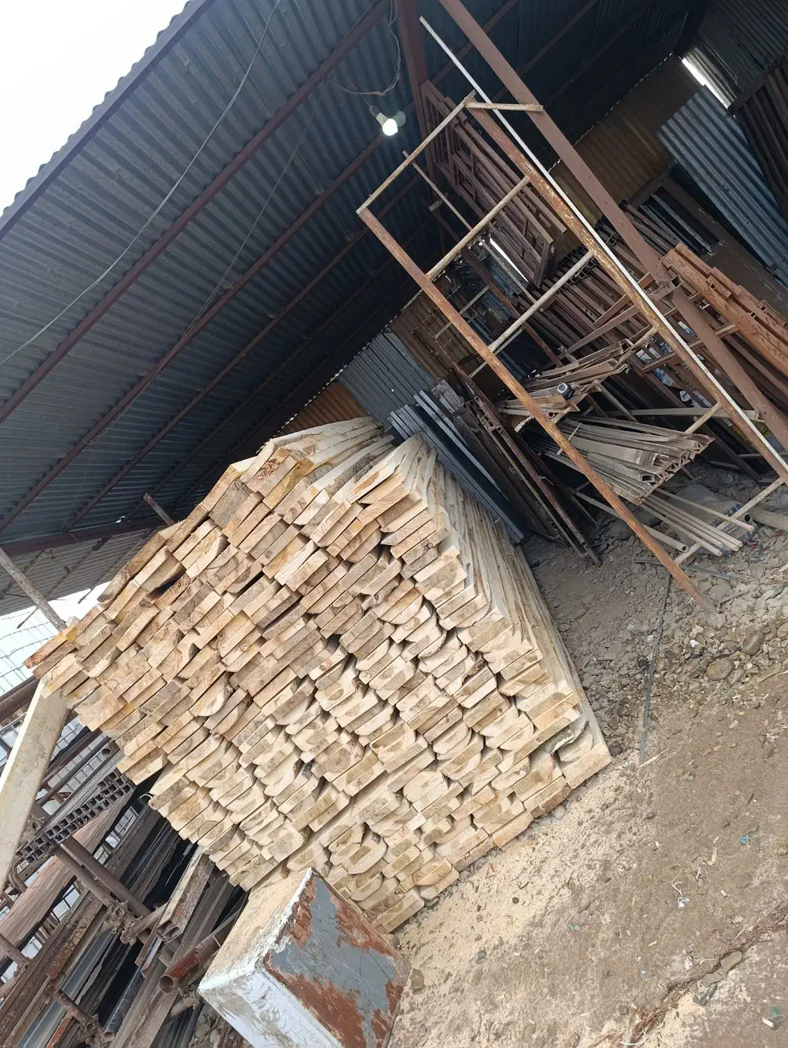 تخته بنایی ایرانی وروسی|مصالح و تجهیزات ساختمان|محمدشهر, زیبادشت|دیوار