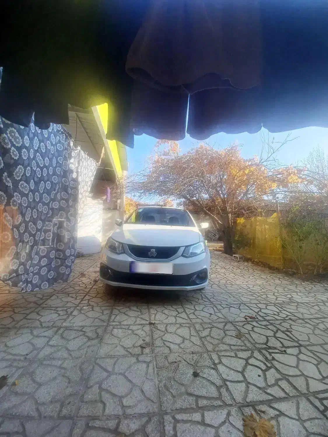 یک دستگاه ساینا دوگانه سوز ۴۰۲ فروشی|خودرو سواری و وانت|چهارباغ, |دیوار