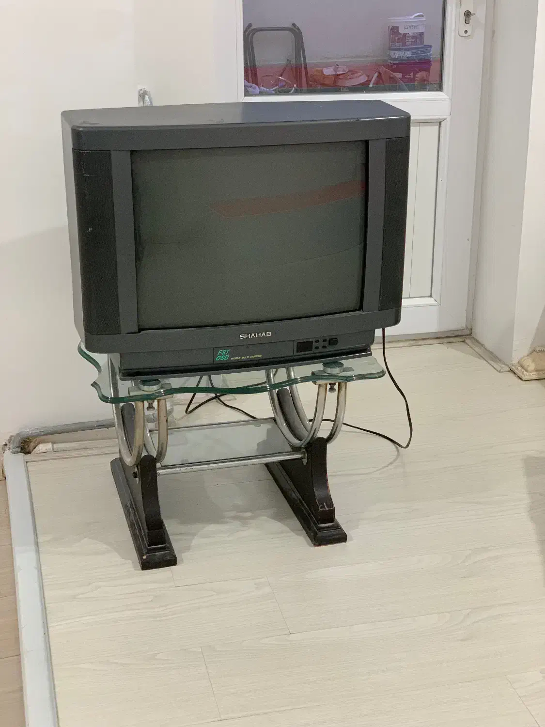 تلوزیون همراه میز|تلویزیون و پروژکتور|ماکو, |دیوار