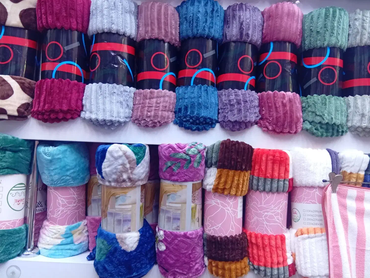 پتو گلبافت تک‌نفره و دونفره 750و980|رختخواب، بالش، پتو|یاسوج, |دیوار