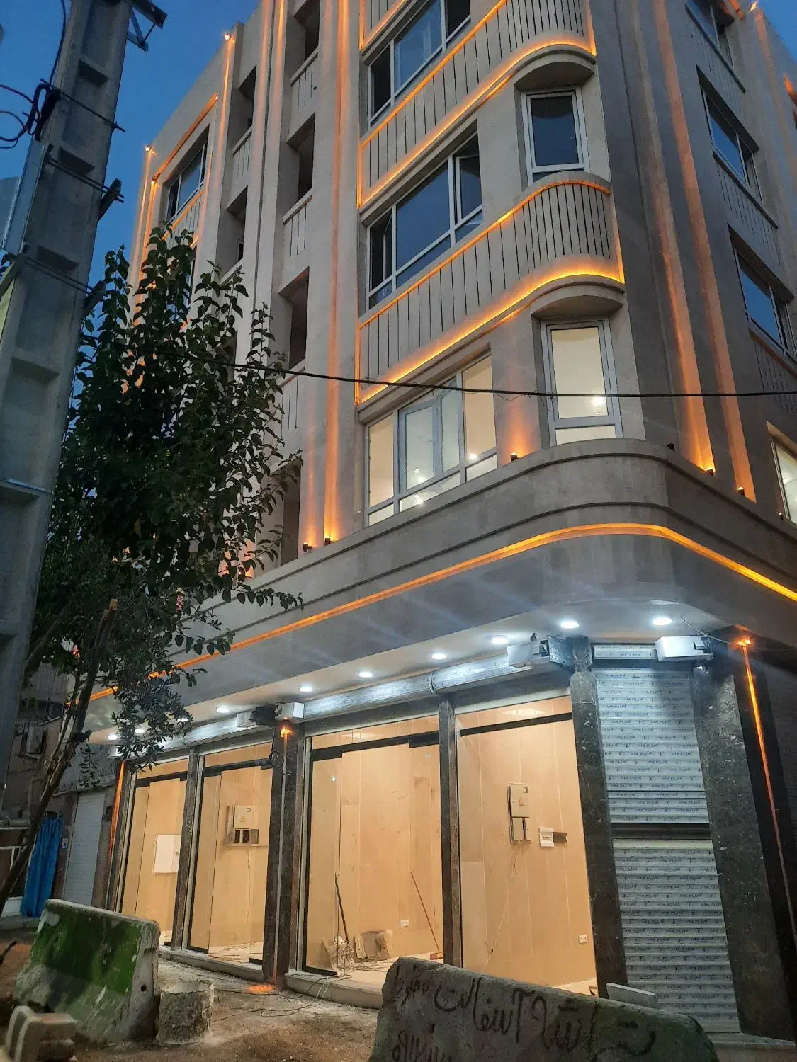 اجاره دفترکار اداری در صالح آباد غربی|اجارهٔ دفتر کار، اتاق اداری، مطب|آفتاب, |دیوار