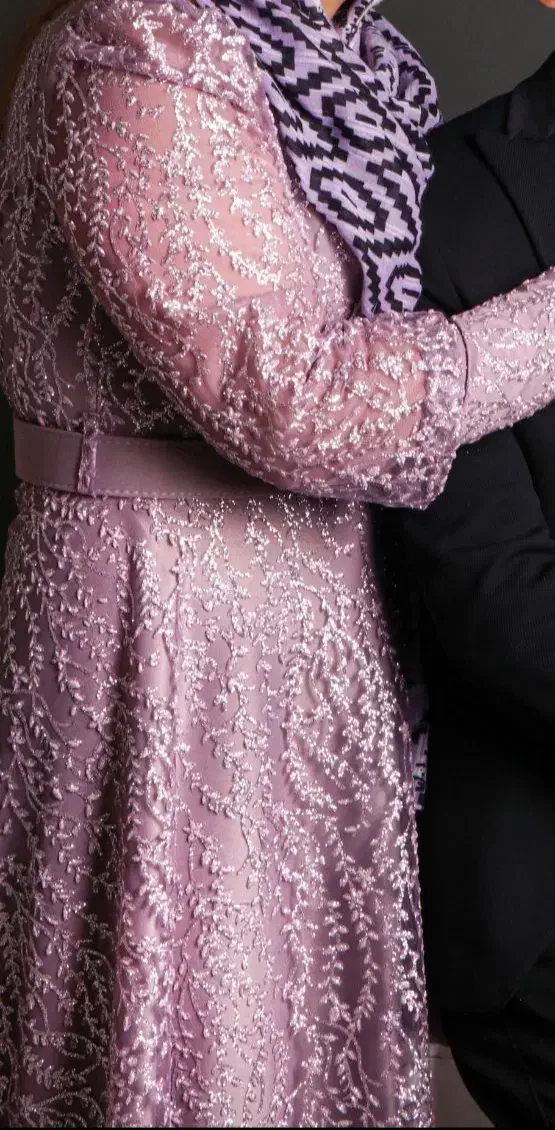 ۲ عدد لباس مجلسی|لباس|گنبد کاووس, |دیوار