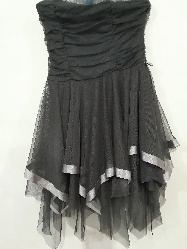 لباس مجلسی|لباس|نوشین شهر, |دیوار