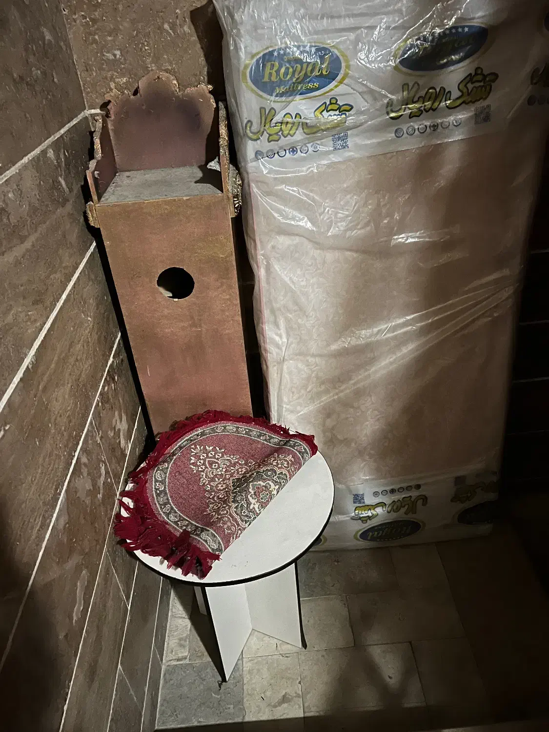 تشک‌ ساعت ایستاده میز خاطره چمدان|حراج|شیراز, زرهی|دیوار