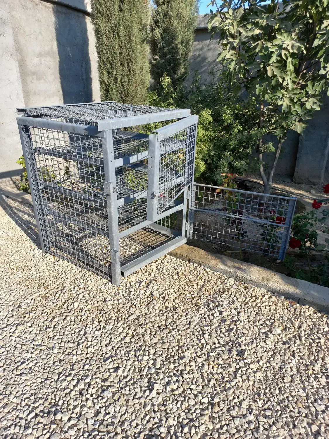 قفس مرغی (توری فلزی) جهت حیوانات خانگی|لوازم جانبی حیوانات|مرودشت, ده بید|دیوار