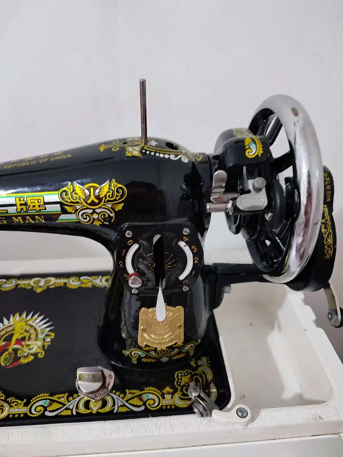 چرخ خیاطی|چرخ خیاطی و ریسندگی|تبریز, |دیوار