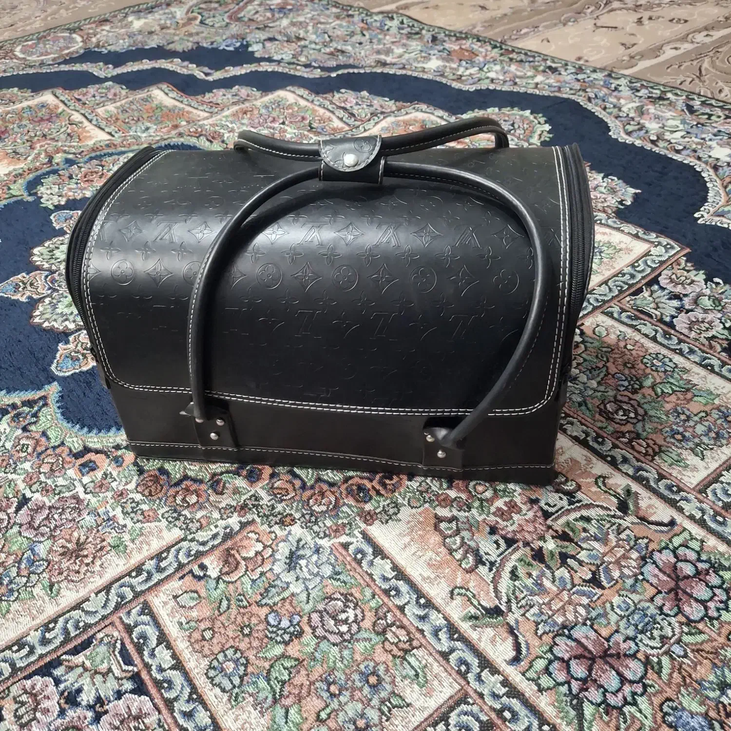 کیف|کیف، کفش، کمربند|تربت جام, کاریز نو سفلی|دیوار