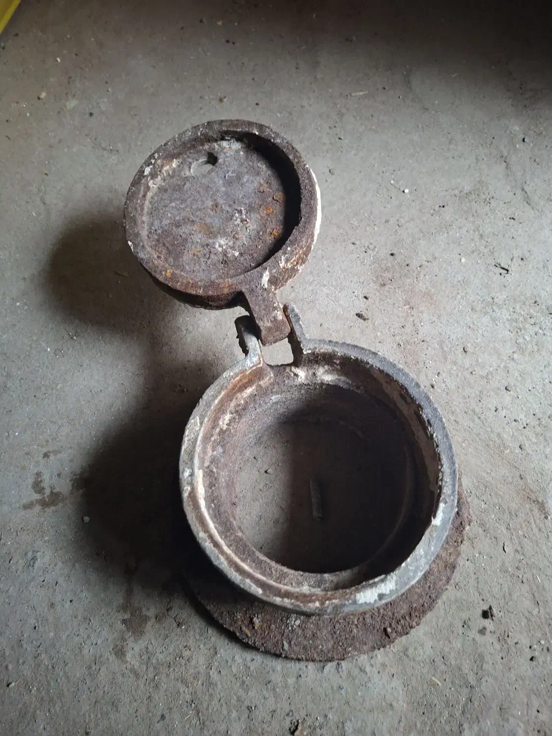 درب فلزی چدنی فاضلاب مخصوص اگو|لوازم سرویس بهداشتی|مشهد, ابوذر|دیوار