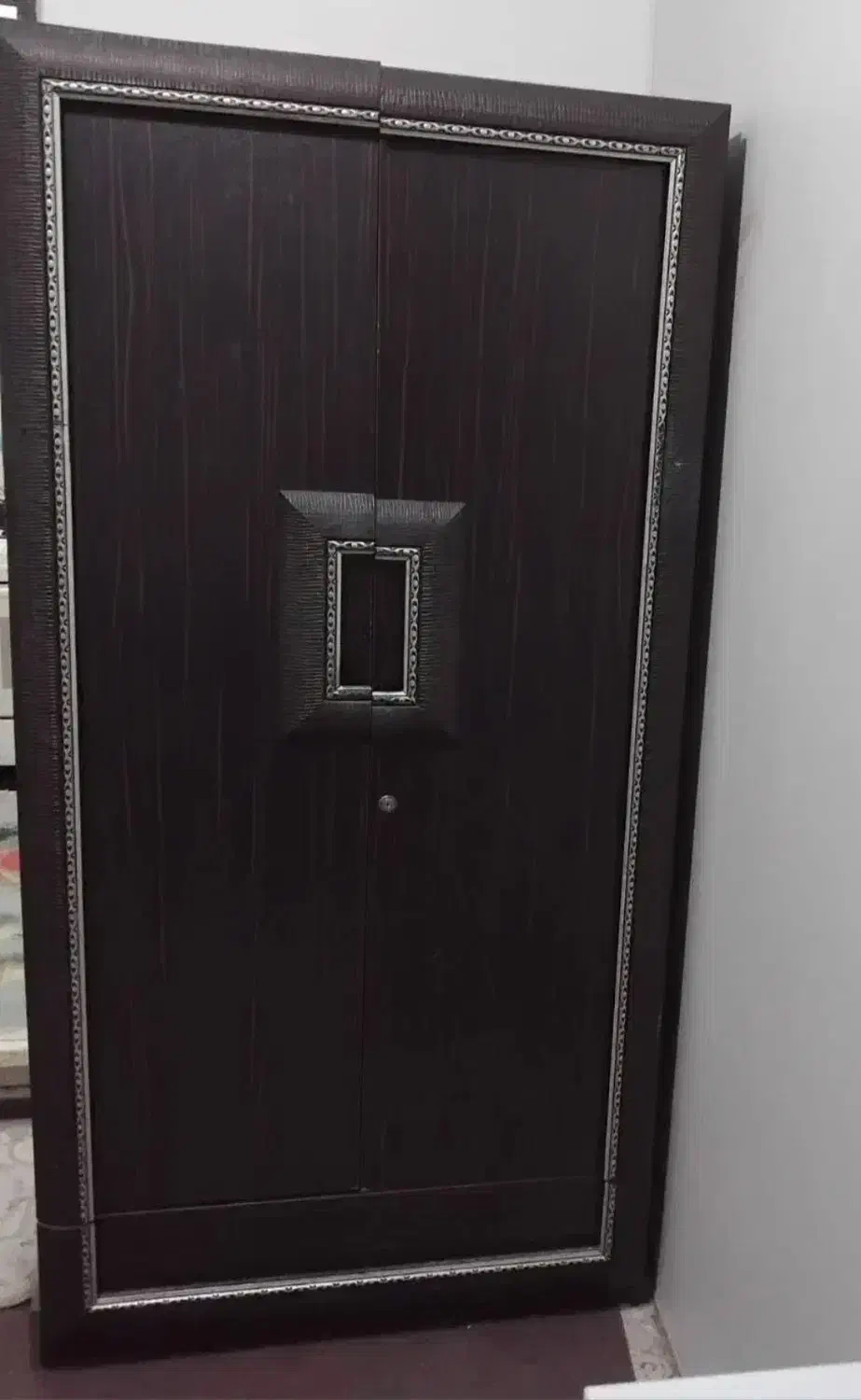 وسیله|عمده‌فروشی|بندر انزلی, آخرخط|دیوار