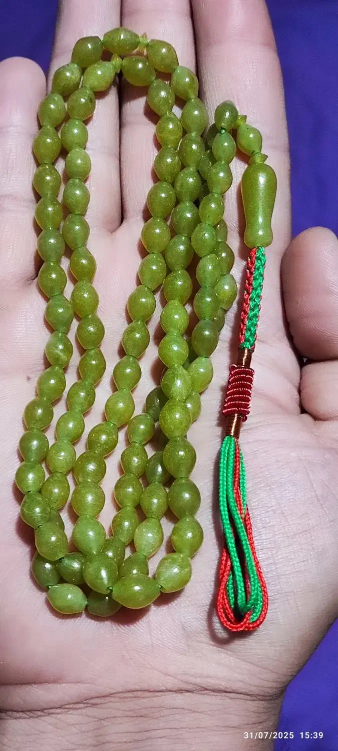 تسبیح شاه مقصود|جواهرات|شیراز, بازار|دیوار