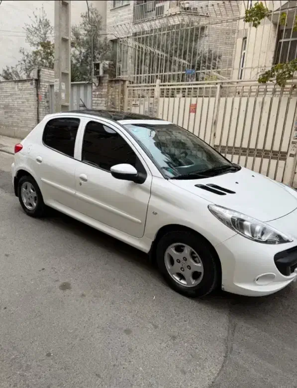 207 پانوراما|خودرو سواری و وانت|خرم‌آباد, |دیوار