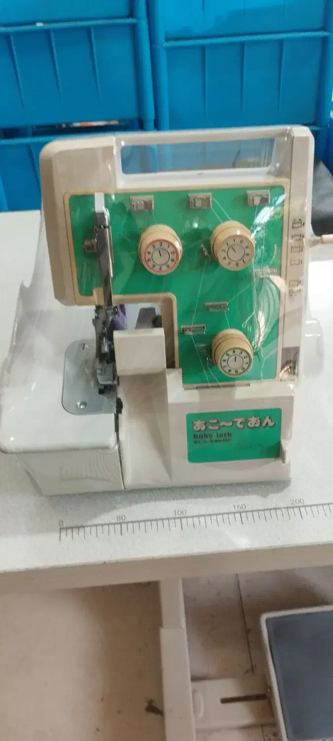 چرخ خیاطی سردوز سه نخ بابی لوک|چرخ خیاطی و ریسندگی|بانه, |دیوار